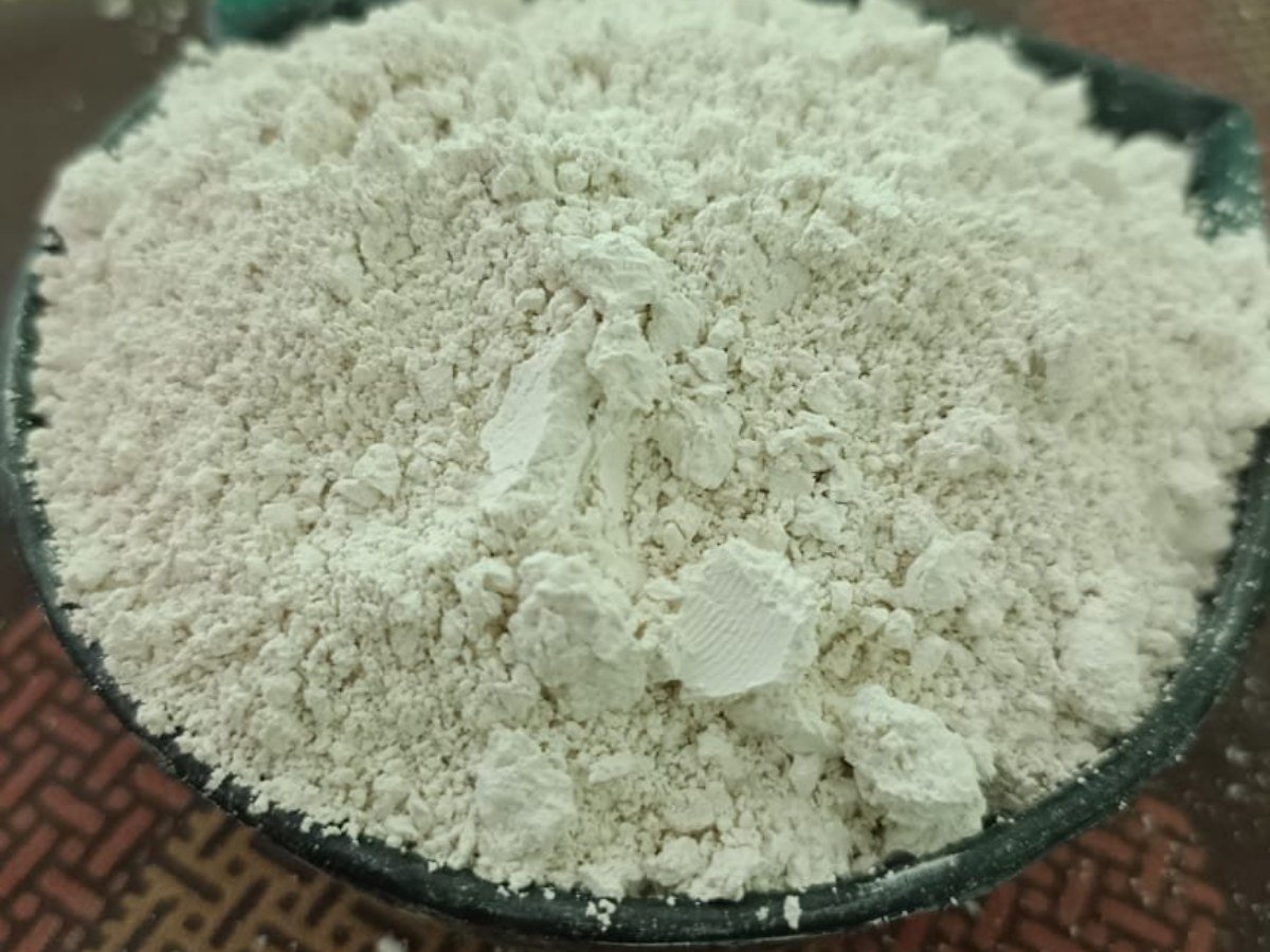 ceramic grade ball clay — Vanshika Minerals, Jodhpur, Rajasthan, India